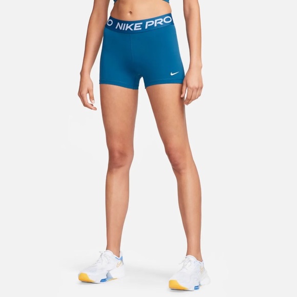 Nike Pants - Nike Women's Pro 365 5” Shorts